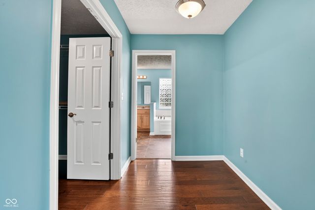 6603 Taraval Drive, Indianapolis, IN 46260