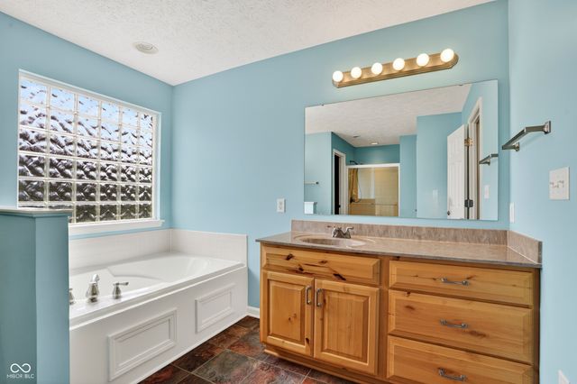 6603 Taraval Drive, Indianapolis, IN 46260