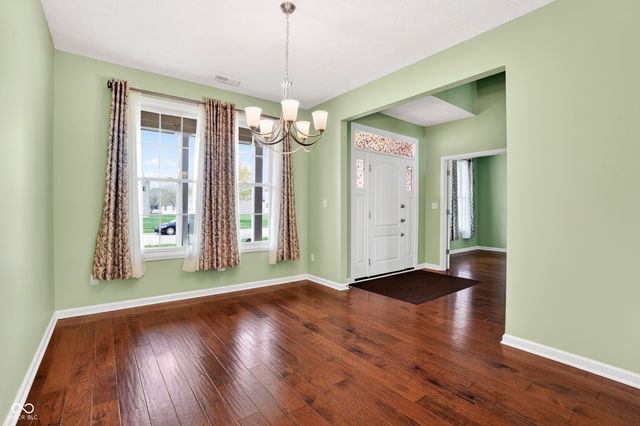 6603 Taraval Drive, Indianapolis, IN 46260