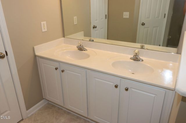 3009 Sawyers Mill Drive, Apex, NC 27539