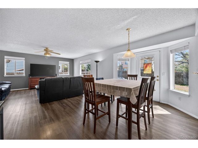 4052 S Kirk Way, Aurora, CO 80013