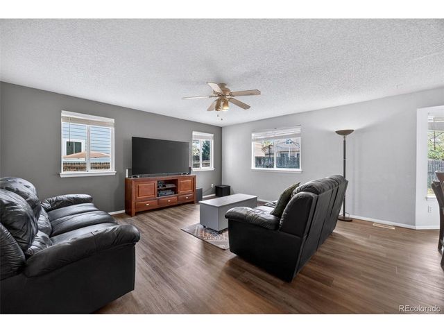 4052 S Kirk Way, Aurora, CO 80013