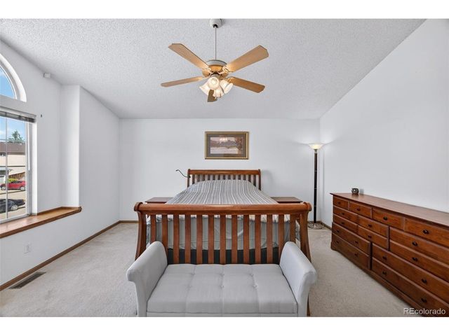 4052 S Kirk Way, Aurora, CO 80013