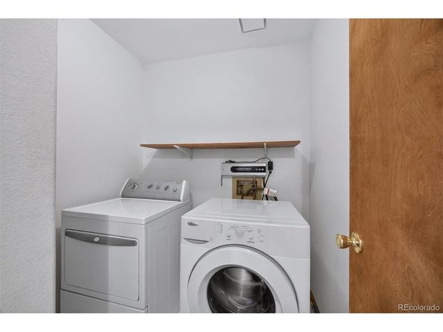 4052 S Kirk Way, Aurora, CO 80013