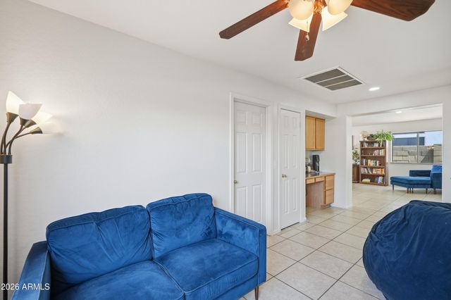 30743 N Coral Bean Drive, San Tan Valley, AZ 85143
