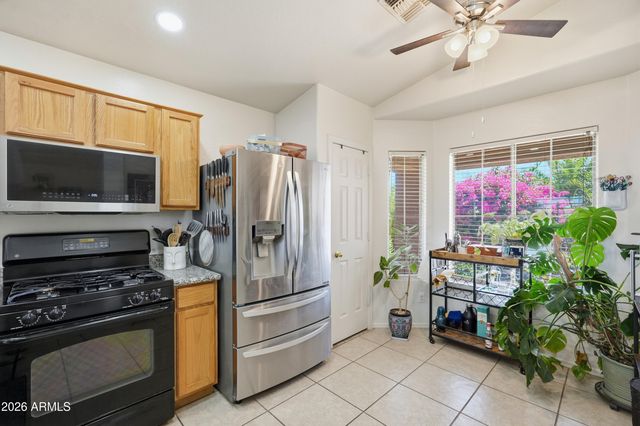 30743 N Coral Bean Drive, San Tan Valley, AZ 85143