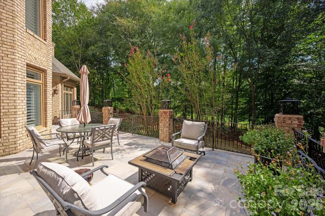 1005 Firethorne Club Drive, Marvin, NC 28173