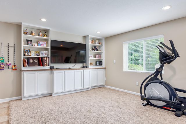 2881 Lauren Meadows Drive, Hebron, KY 41048