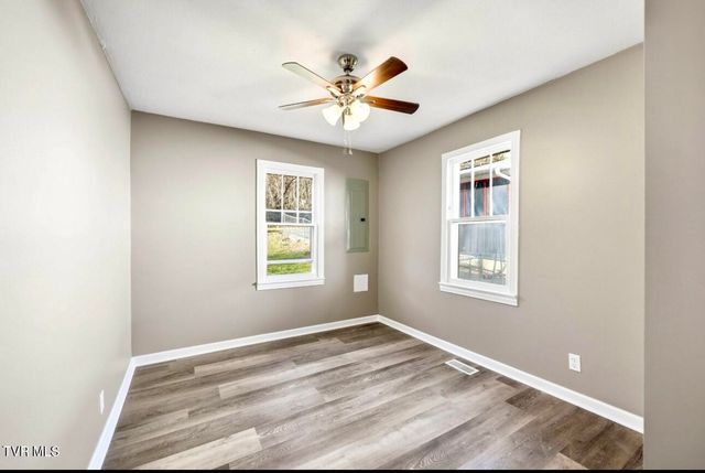 2616 Park Avenue, Johnson City, TN 37601