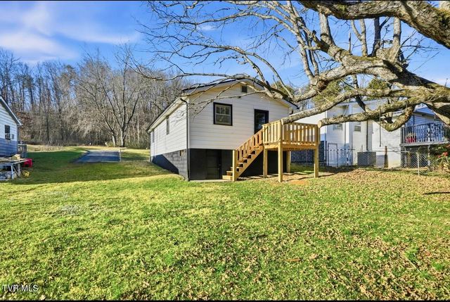 2616 Park Avenue, Johnson City, TN 37601