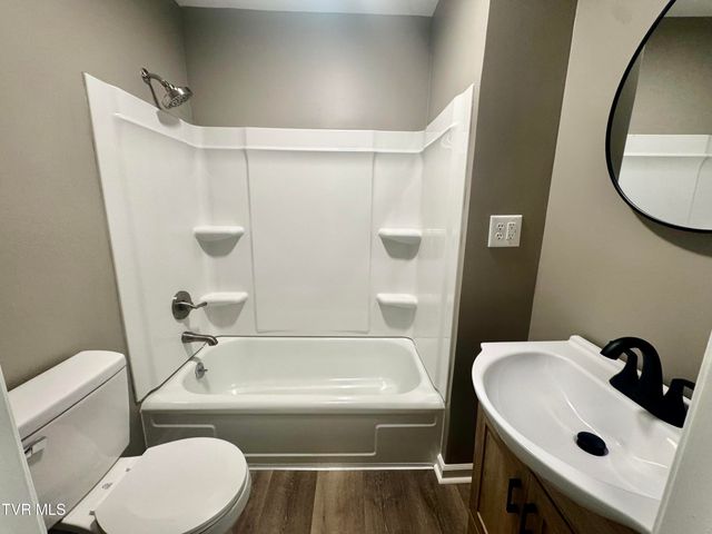 2616 Park Avenue, Johnson City, TN 37601