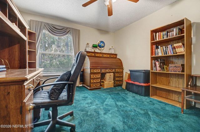 494 BROCKHAM Drive, Jacksonville, FL 32221