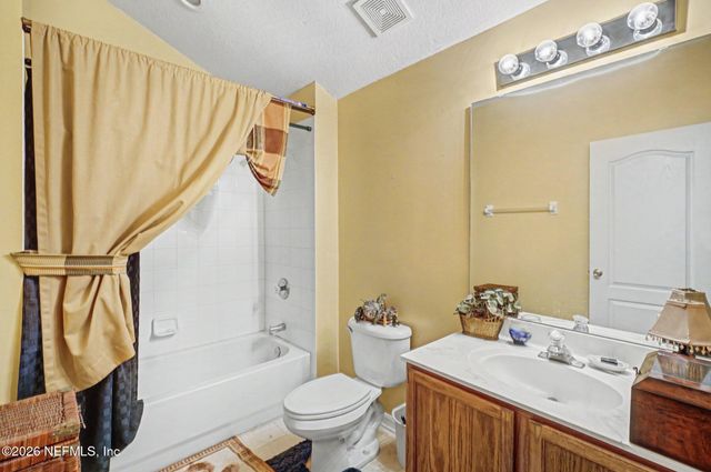 494 BROCKHAM Drive, Jacksonville, FL 32221