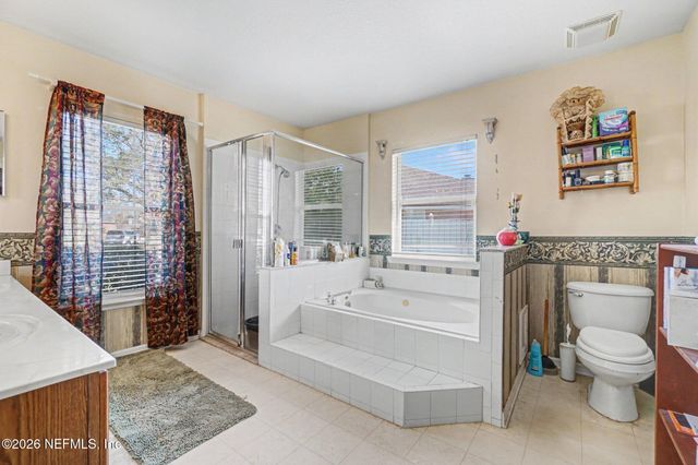 494 BROCKHAM Drive, Jacksonville, FL 32221