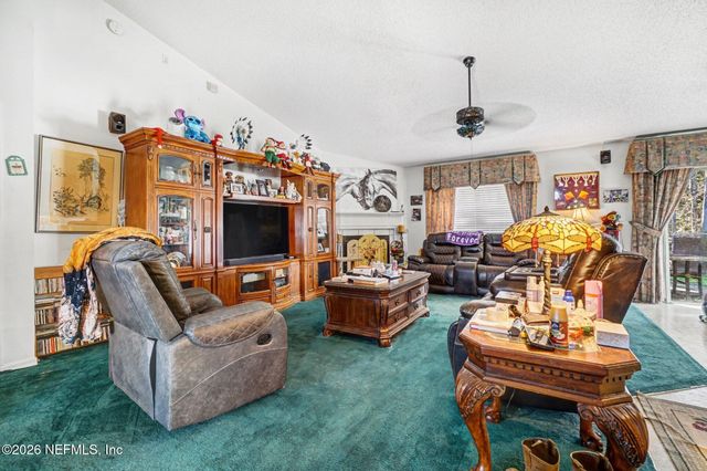 494 BROCKHAM Drive, Jacksonville, FL 32221