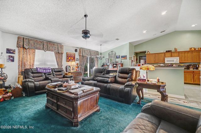 494 BROCKHAM Drive, Jacksonville, FL 32221