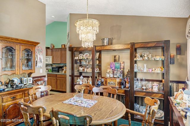 494 BROCKHAM Drive, Jacksonville, FL 32221