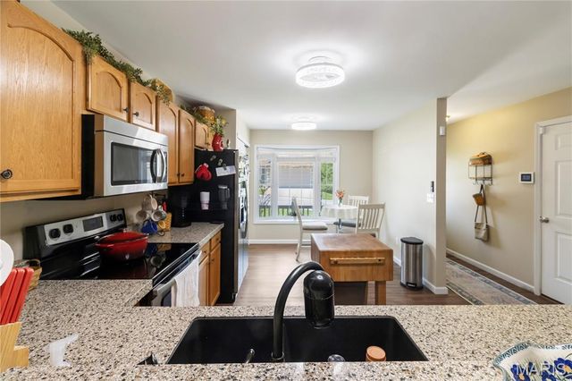2714 Royal Oak Drive, High Ridge, MO 63049