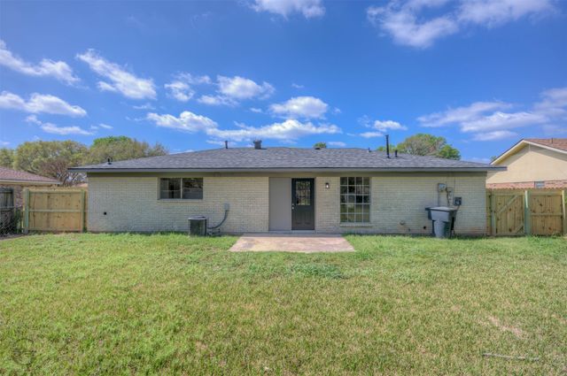 3511 Ponderosa Drive, Bossier City, LA 71112