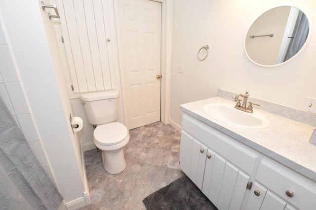1215 W Kay STREET, Whitewater, WI 53190