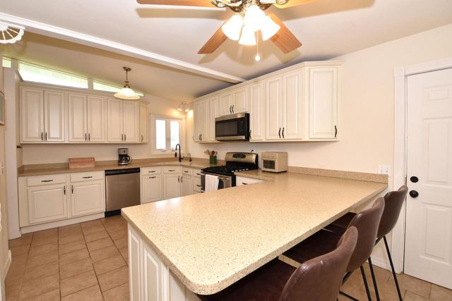 1215 W Kay STREET, Whitewater, WI 53190