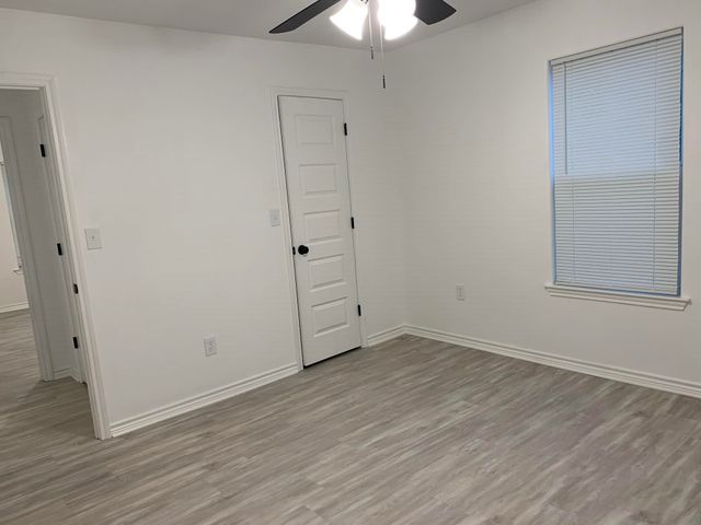 8765 HWY 279 hwy 279, Brownwood, TX 76801