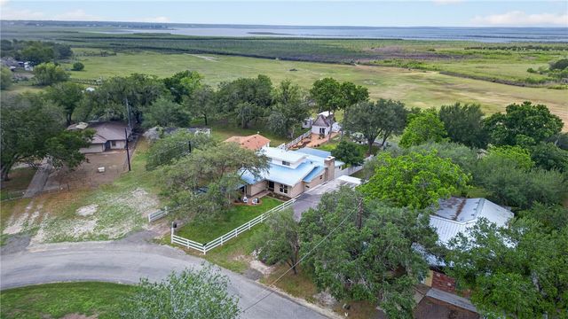 24937 County Road 350, Mathis, TX 78368