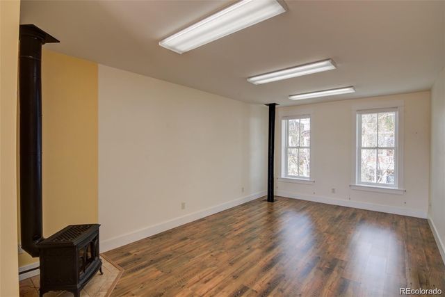 902 S Main St, Buena Vista, CO 81211