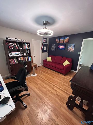 2210 Briarcliff Road SE, Huntsville, AL 35801