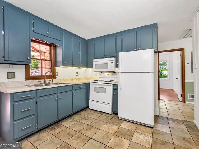 2306 Old Lower River Road, Douglasville, GA 30135