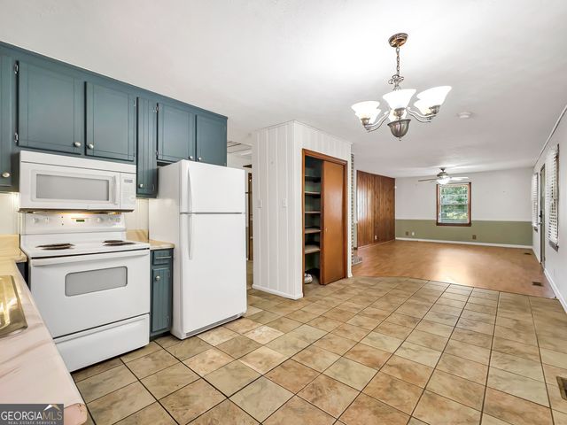 2306 Old Lower River Road, Douglasville, GA 30135
