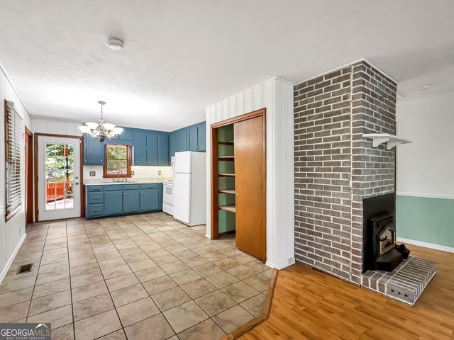 2306 Old Lower River Road, Douglasville, GA 30135