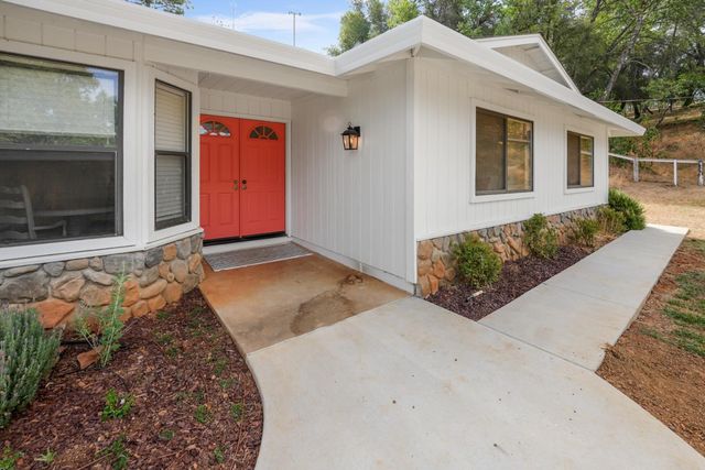 17044 Climax Road, Jackson, CA 95642