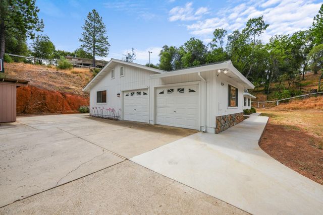 17044 Climax Road, Jackson, CA 95642