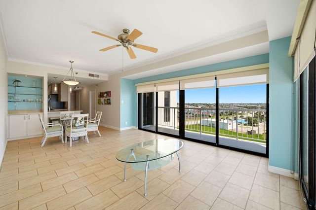 7700 Seawall Boulevard 501, Galveston, TX 77551