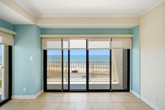 7700 Seawall Boulevard 501, Galveston, TX 77551