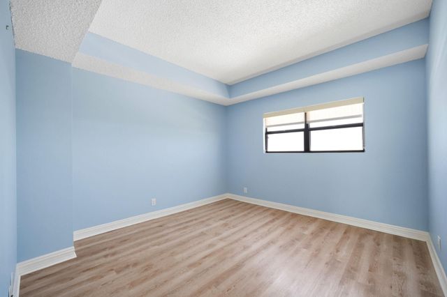 7700 Seawall Boulevard 501, Galveston, TX 77551