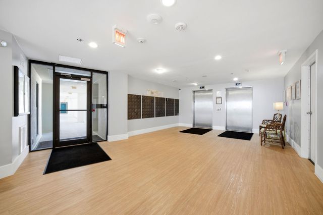 7700 Seawall Boulevard 501, Galveston, TX 77551