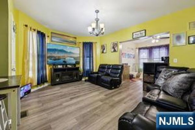 46-48 Osborne, Newark, NJ 07108