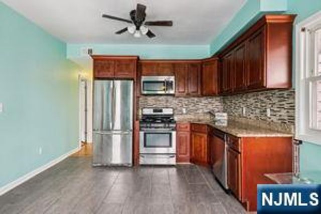 46-48 Osborne, Newark, NJ 07108