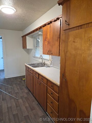 309 W Foley, Eufaula, OK 74432