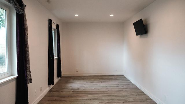 9351 W Walnut Grove Rd, Lodi, CA 95242