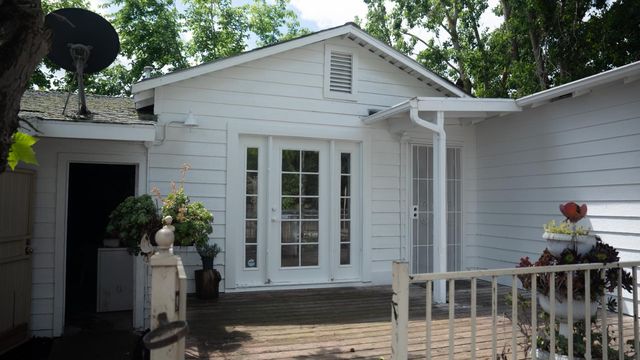 9351 W Walnut Grove Rd, Lodi, CA 95242