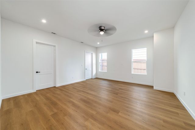 438 Bonnie View Road, Dallas, TX 75203