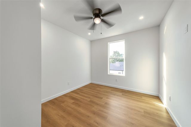 438 Bonnie View Road, Dallas, TX 75203