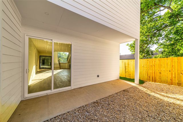 438 Bonnie View Road, Dallas, TX 75203
