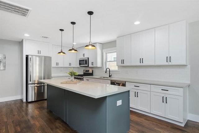 1414 Alexander Street, Houston, TX 77008