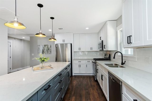 1414 Alexander Street, Houston, TX 77008