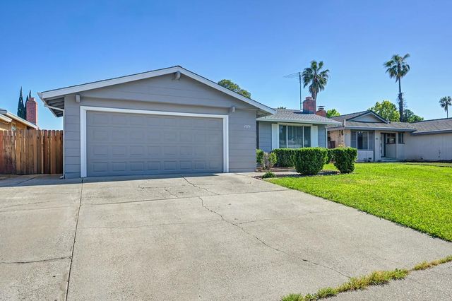 4574 Beechnut Way, Sacramento, CA 95823