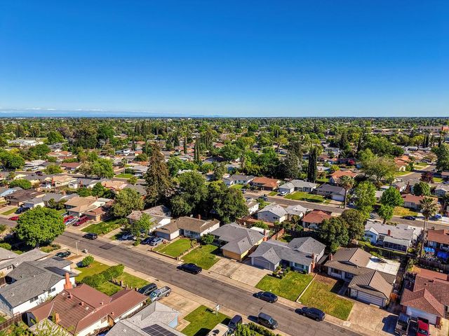 4574 Beechnut Way, Sacramento, CA 95823